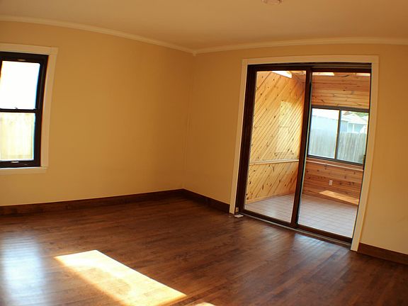 5th image of 23265 Doremus St
