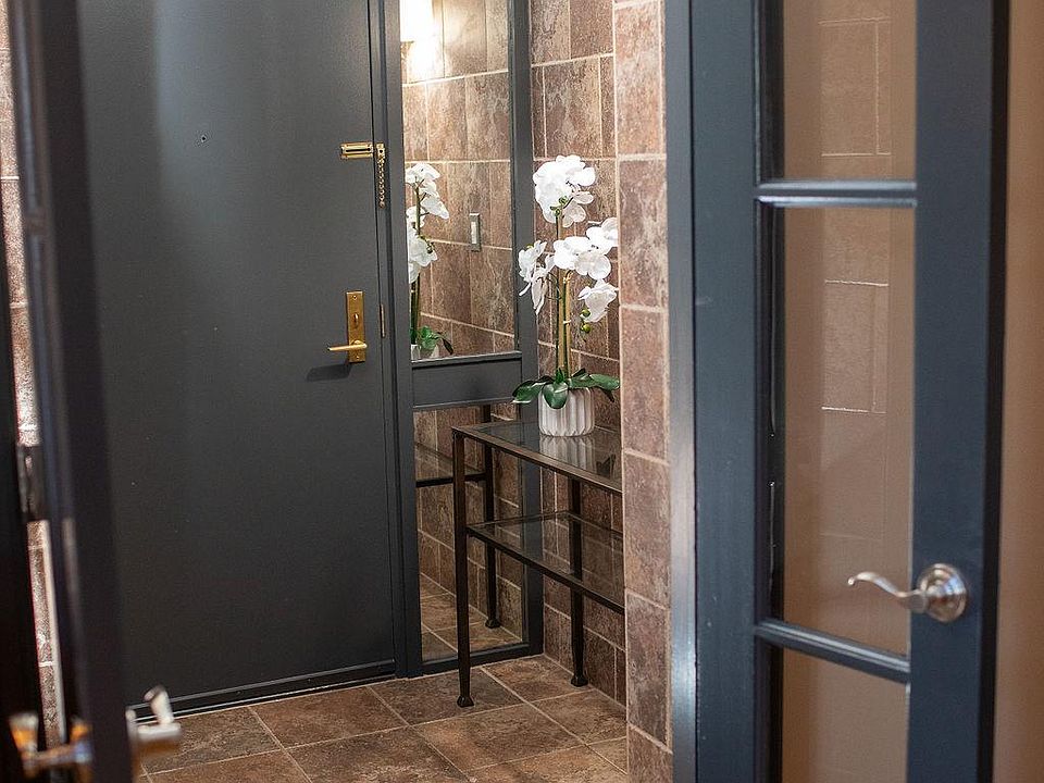 main level entry foyer