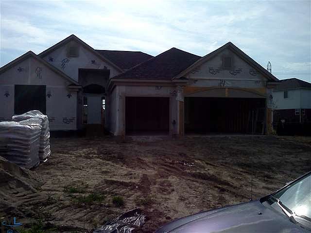 1st image of 50160 Ashperton Dr