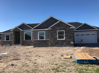 118 Links Way, Idaho Falls, ID 83401
