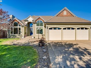 1015 NW Cazadero Ct, Estacada, OR 97023