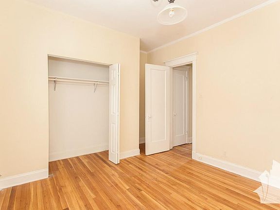 2nd image of 4421 N Wolcott Ave #One