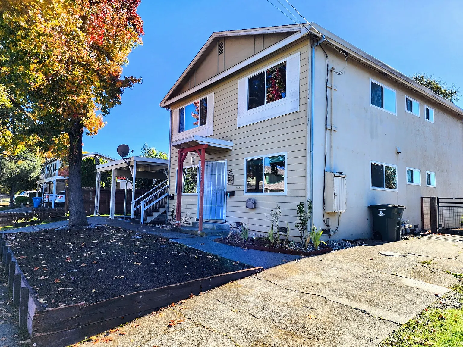 3 Bedroom Rincon Valley Duplex — Photo 2