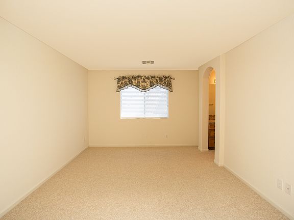 4th image of 62758 E Rock Wind Dr