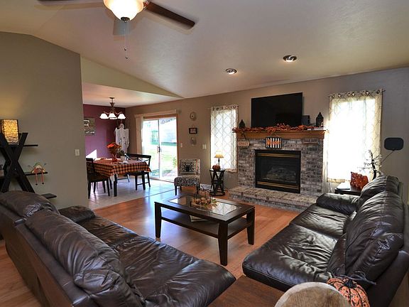 2nd image of 2629 Great Forest Dr