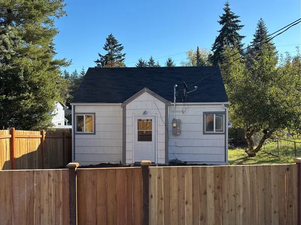 1431 Garrison Ave, Port Orchard, WA 98366
