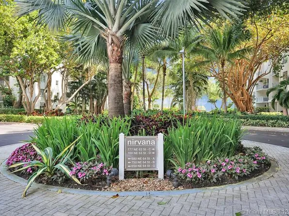 750 NE 64th St, Miami, FL