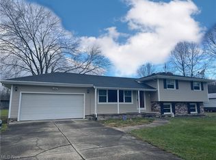 1888 N Duck Creek Rd, North Jackson, OH 44451