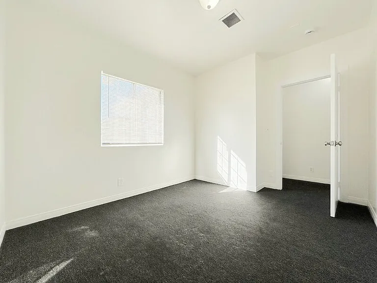 8251 S San Pedro St #4 — Photo 6