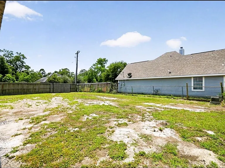 9623 Seeker St — Photo 27