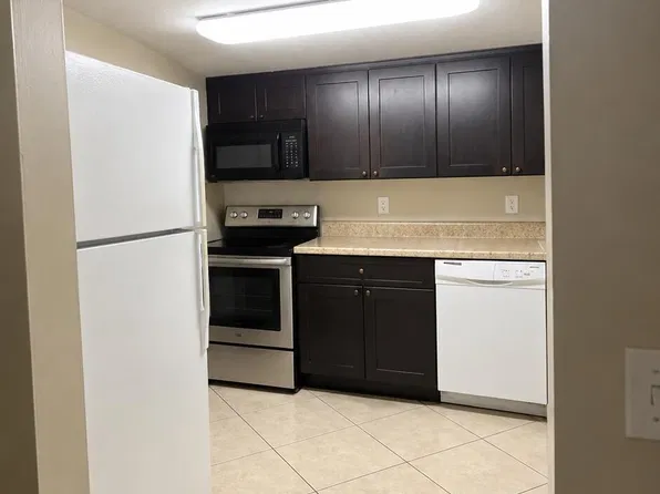 10701 ROYAL PALM Boulevard #12, Coral Springs, FL 33065
