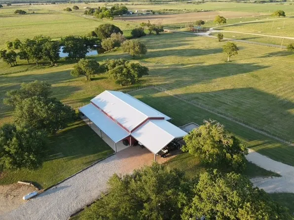 19631 County Road 487, May, TX 76857