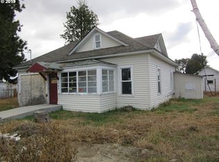 1545 3rd St, Haines, OR 97833