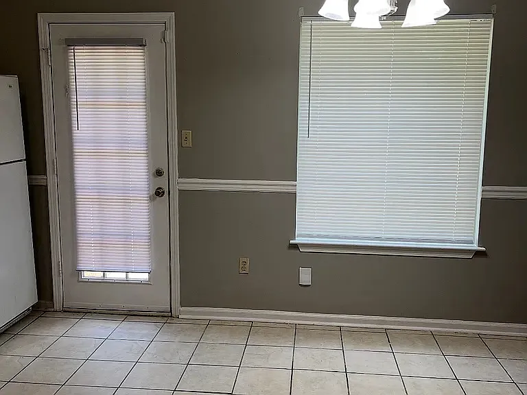 7691 Mesa Dr — Photo 8