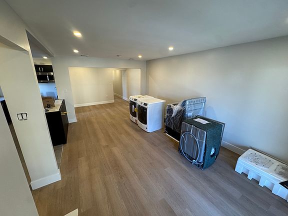 5th image of 25-01 Ocean Crest Blvd #A