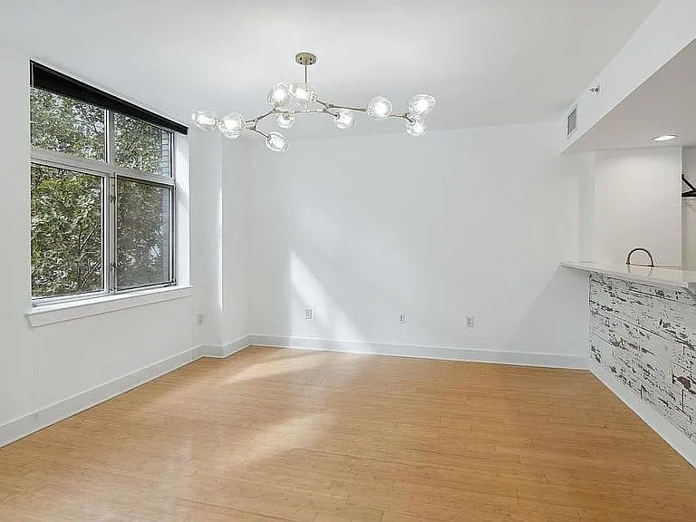 154 Steuben St #603 — Photo 7