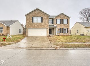 2225 Shadowbrook Dr, Plainfield, IN 46168