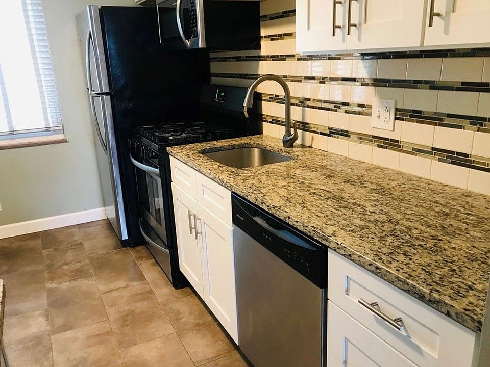 1st image of 4251 Buckeye Ave #4251