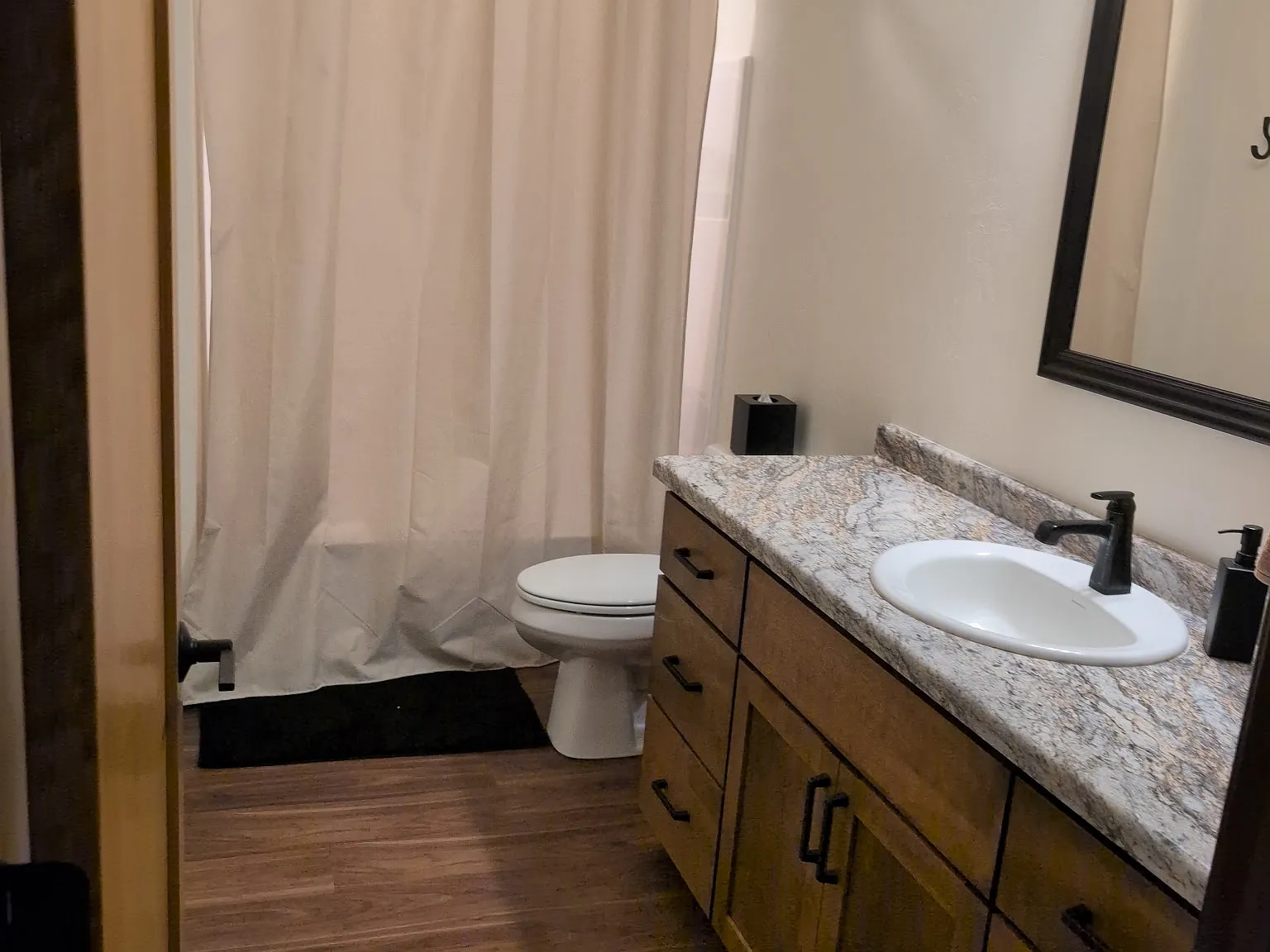 2 bed, 1420 sqft, $2,150 — Photo 2