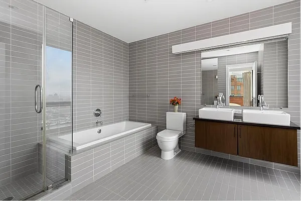 Sold by Prevu Real Estate, LLC | media 18