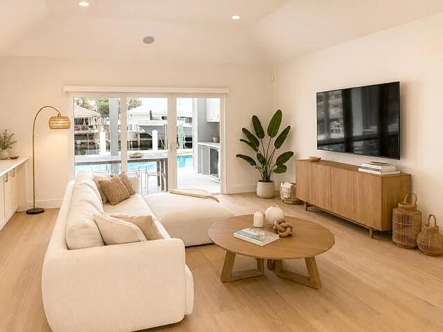885 Nafa Dr — Photo 36