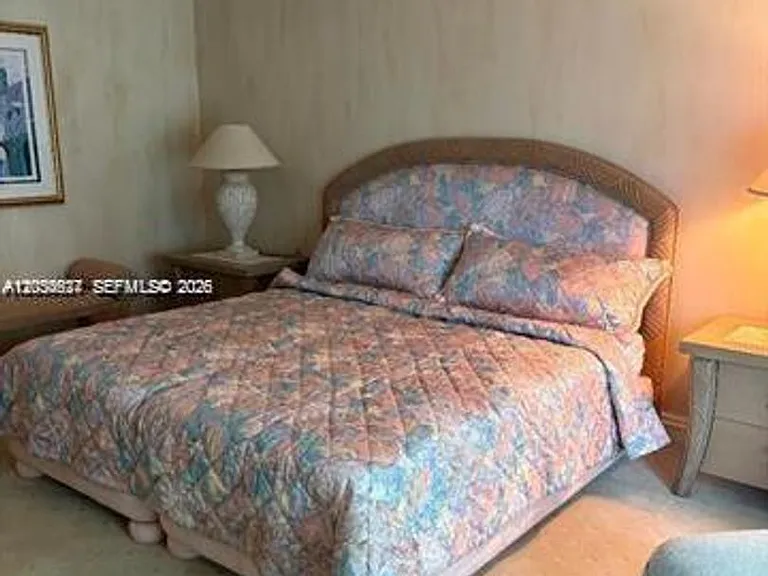 10101 Collins Ave #15D — Photo 8
