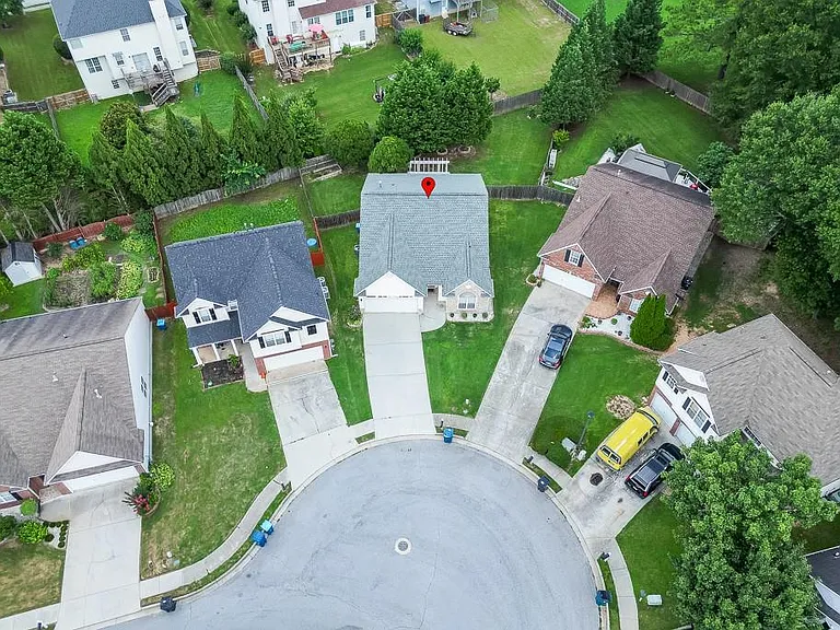 2464 Laurelfield Dr — Photo 43