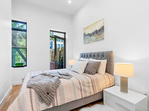 4th image of 11A Somers St #1