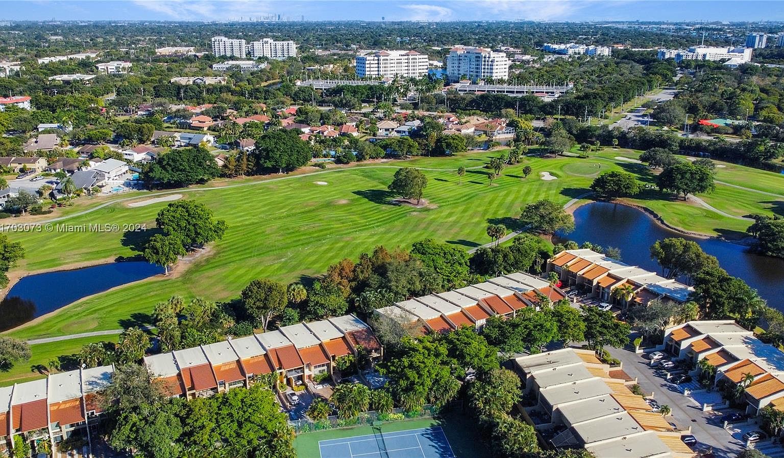 730 E Coco Plum Cir APT 3