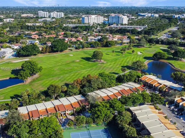 730 E Coco Plum Cir APT 3, Plantation, FL 33324