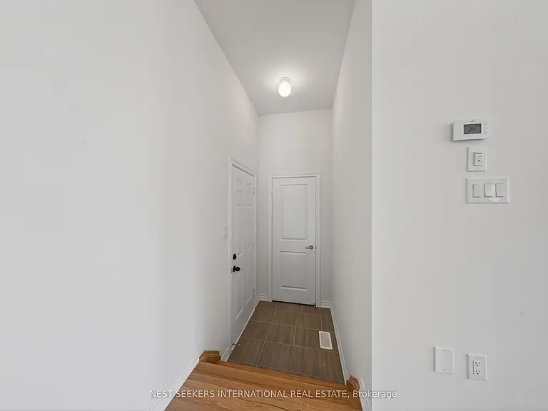 110 Hartington St — Photo 32