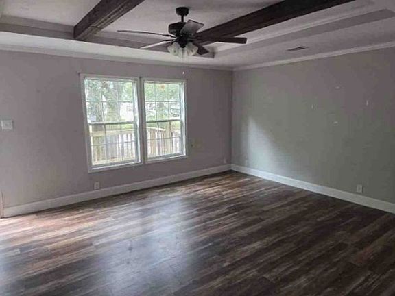 Additional Living Room