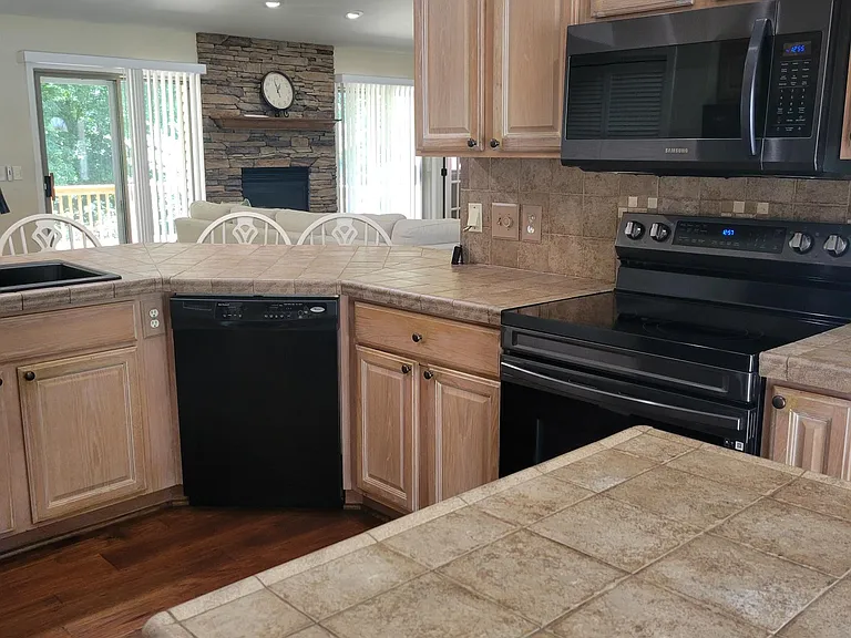 456 Snead Dr — Photo 16