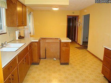 4th image of 4305 Carr Pl