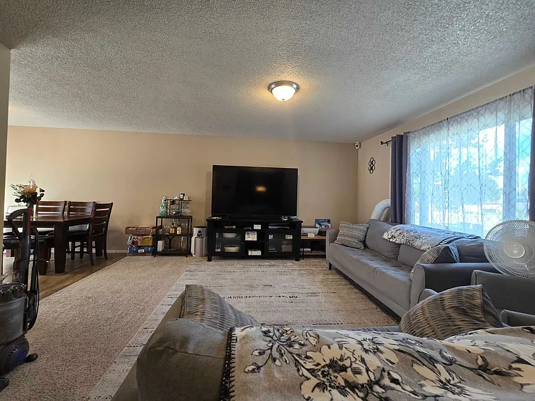 4800 King Arthur Way — Photo 8