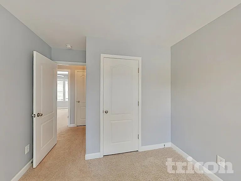 12401 Walden Lea Dr — Photo 12