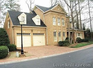 484 Ivy Park Ln NE, Atlanta, GA 30342