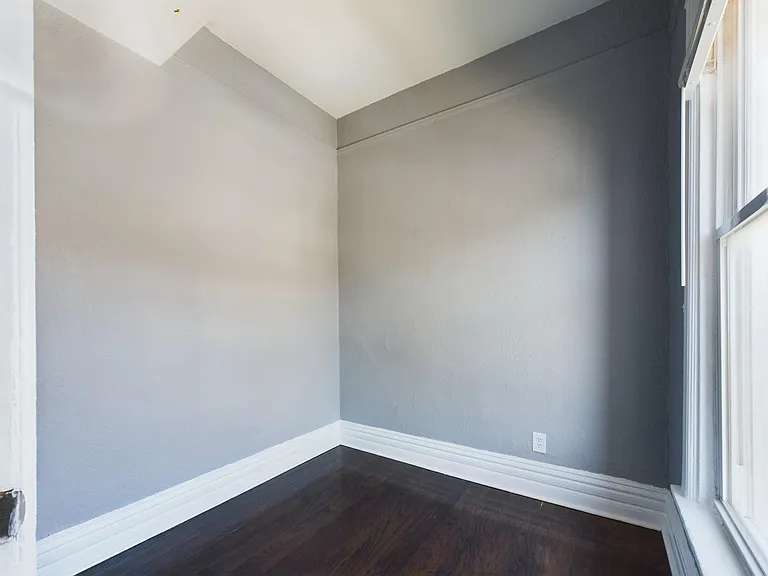 1124 S Sacramento Blvd #2 — Photo 8