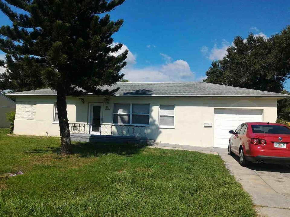 1st image of 17 N Saturn Ave