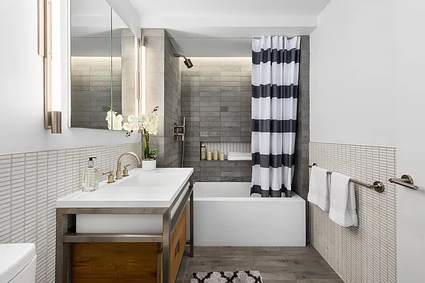 Sold by Compass | media 7