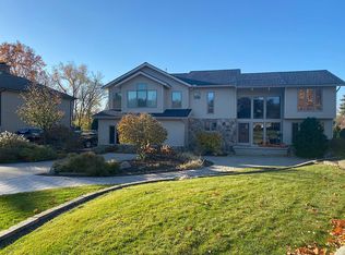 3654 Elder Rd S, West Bloomfield, MI 48324