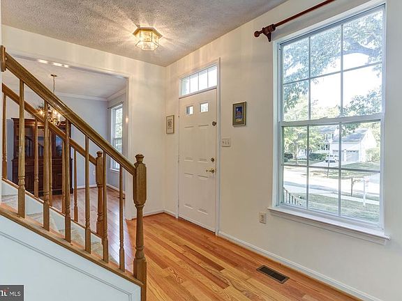 5th image of 5305 Beauvoir Ct