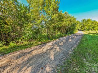 307 Rc Rd, Traphill, NC 28685