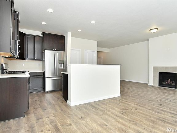 5th image of 16607 NE 63rd Way
