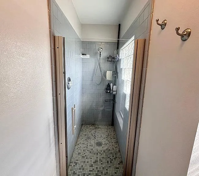 1259 S 40th Dr — Photo 12