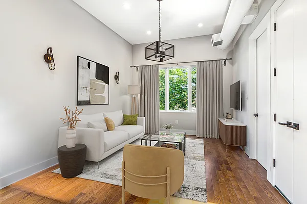 Rented by Freestone Property Group | media 29