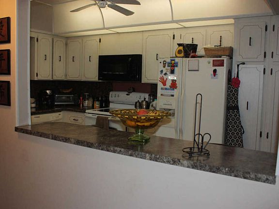 5th image of 1403 N 15th Ave