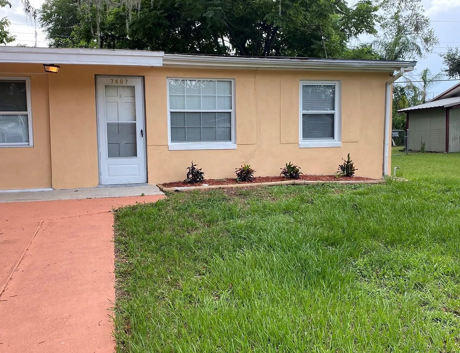 1 bed, 500 sqft, $1,100 — Photo 1