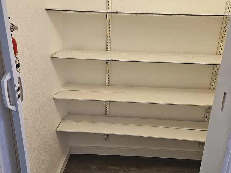 1711 Clearwater Rd #C — Photo 24