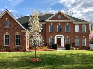 43761 Timberbrooke Pl, Ashburn, VA 20147